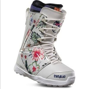 ThirtyTwo LadiesLashed Snowboard Boot 2019 Floral